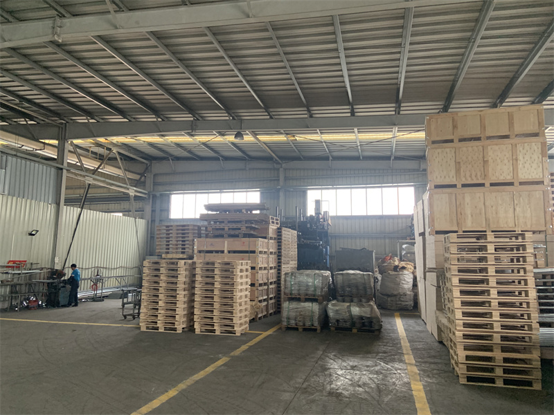 Himzen Solar mounging system and Ground Screw Factory_Wooden Box_Pallet